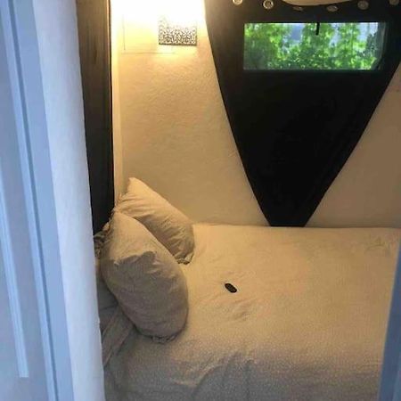 Logement Appartement Bourget Le Bourget Luaran gambar